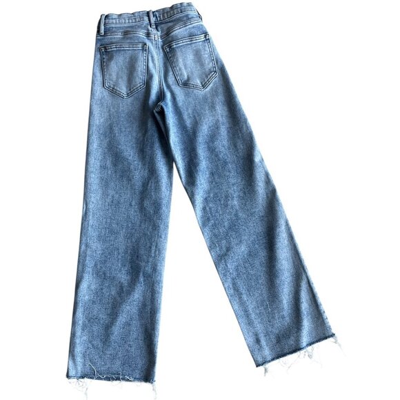 Altar'd State Women's Angelina Straight Leg Jeans Light-Wash, size 24 - Picture 3 of 7